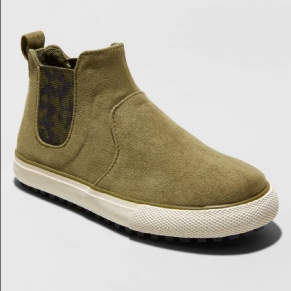 Cat & Jack Boys Sneaker Ankle Boots Booties Shoe 7 Olive Camo Slip On NWT